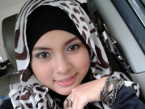 Foto Cewek Cantik Anggun Berjilbab Terbaru