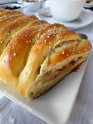 Trenza de brioche rellena