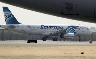 Εντοπίστηκαν συντρίμμια του αεροσκάφους της EgyptAir