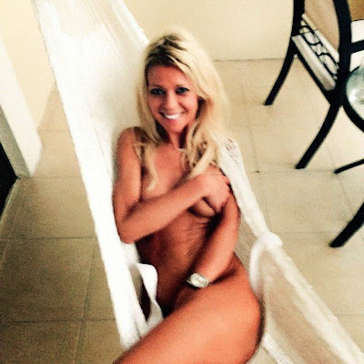 Tara Reid naked in hammock instagram photo