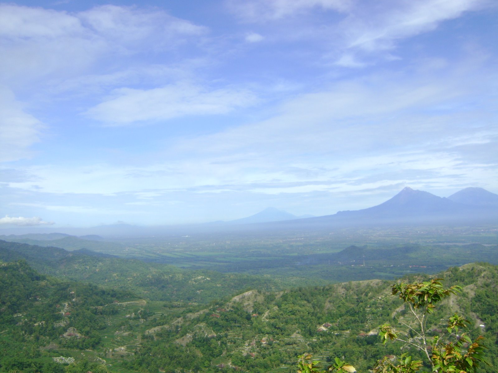 Pesona Gunung Gambar jelajahi wisata unik