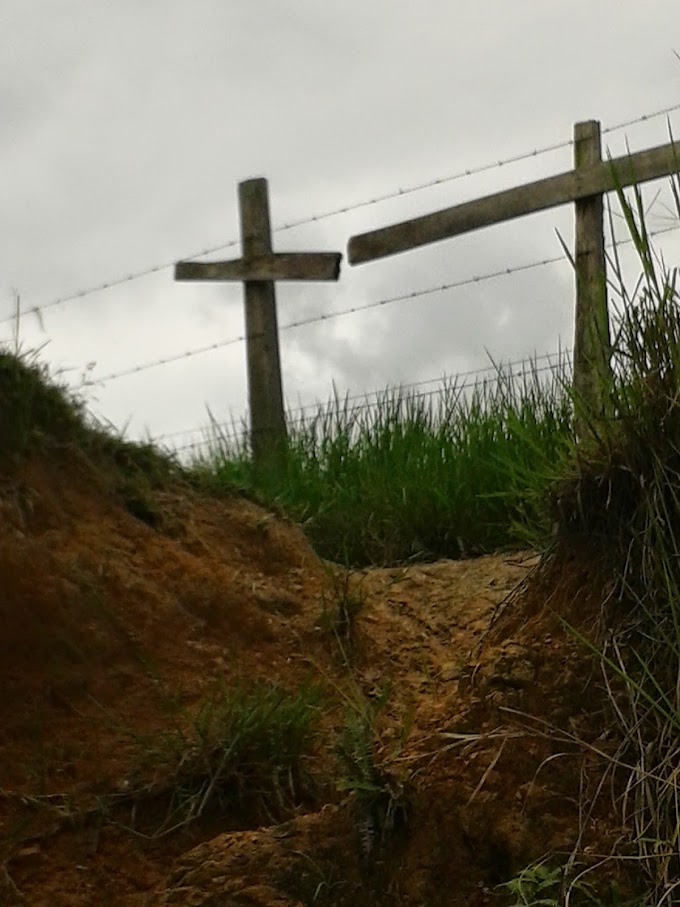 AS NOVAS CRUZES DA VIA-SACRA ESTÃO SENDO CONSTRUÍDAS