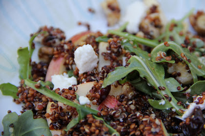 bona food: Apple, Quinoa and Walnut Salad