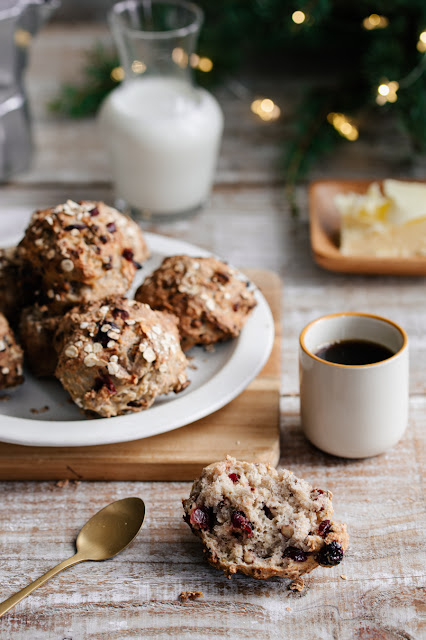 Petits pains muesli sans pétrissage pour le petit déjeuner