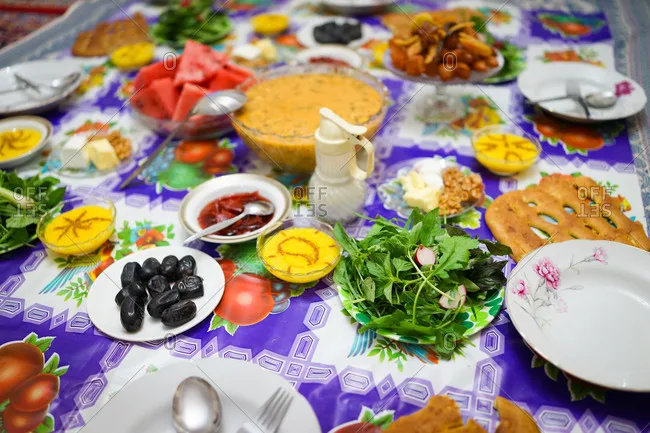ইফতারের পিক ডাউনলোড - কি দিয়ে ইফতার করা উত্তম - খেজুরের ছবি - iftar party pic  - insightflowblog.com - Image no 13