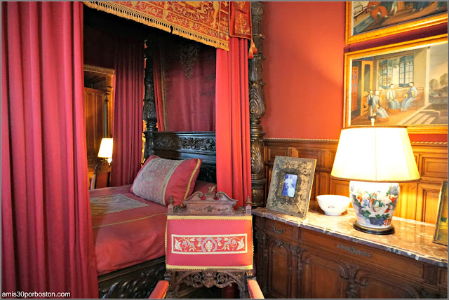 Dormitorio de Consuelo en Marble House, Newport