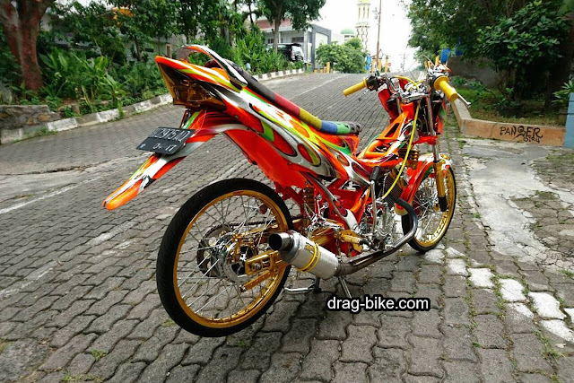 Gambar Modifikasi SATRIA FU Build Up Thailand Air Brush Kontes Terbaik Terkeren 50 Foto Gambar Modifikasi SATRIA FU Build Up Thailand Air Brush Kontes Terbaik Terkeren