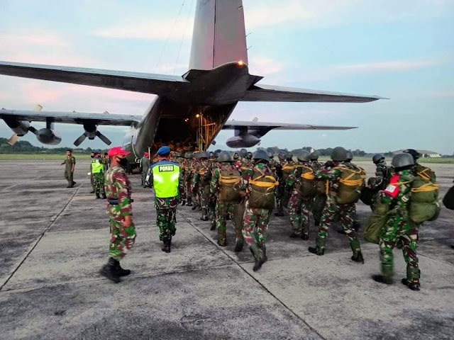 Peleton Perkebuf YON BEKANG 2 KOSTRAD Dukung Penerjunan Taktis Yonif Para Raider 501 Kostrad