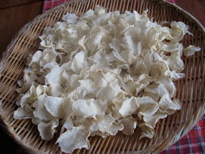 Totokoのスローライフ 花切り大根干してます