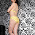 Yoshiko Araki Bikini Kuning Sexy