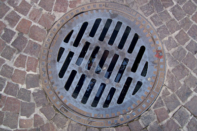 texture drain sewer street