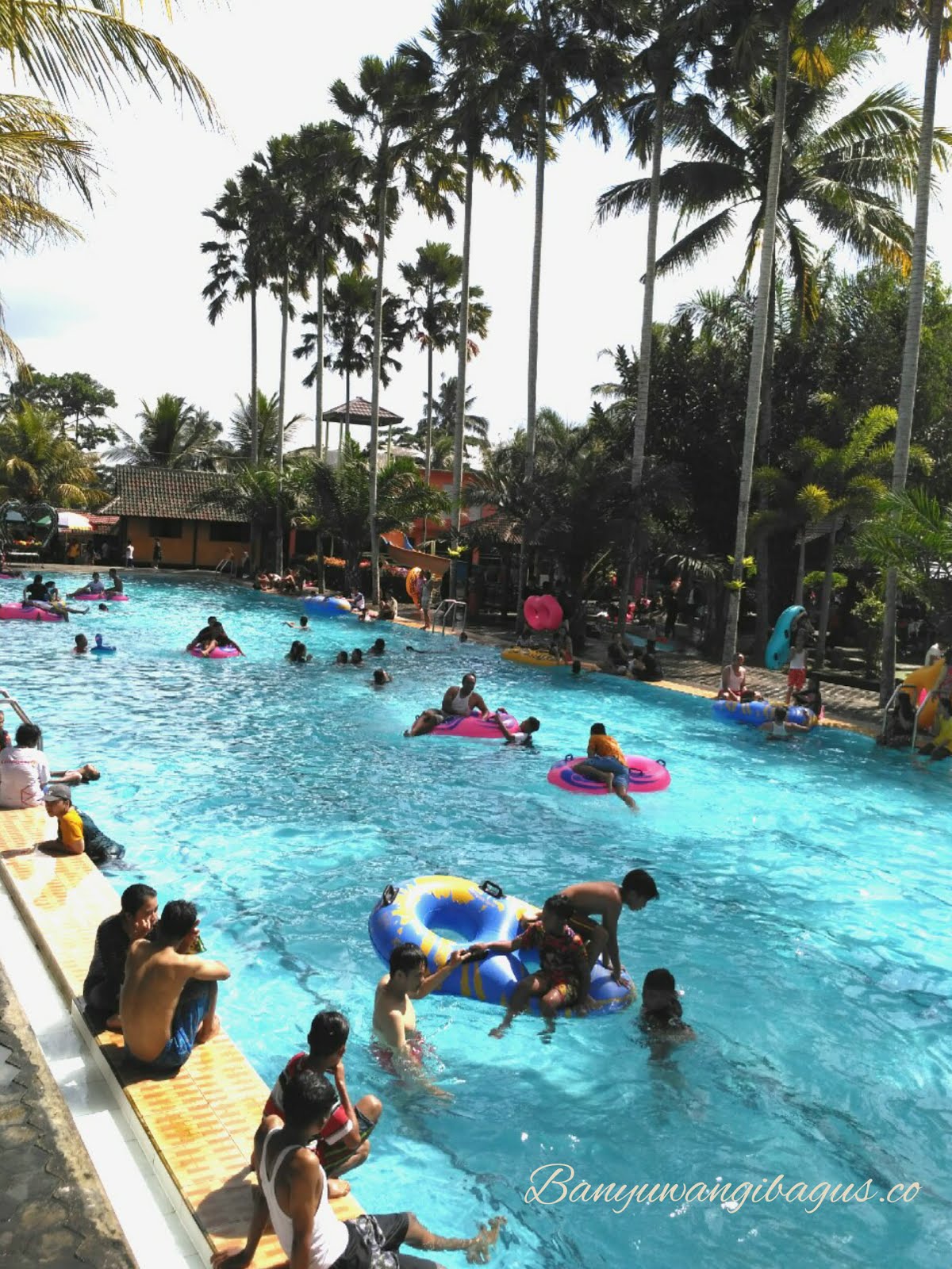 Umbul Bening Waterpark Hadirkan Wahana Baru Rumah Segitiga Dan Aneka Spot Selfi