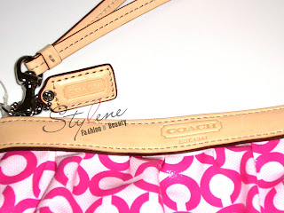 COACH Leah Coated Canvas Medium Wristlet