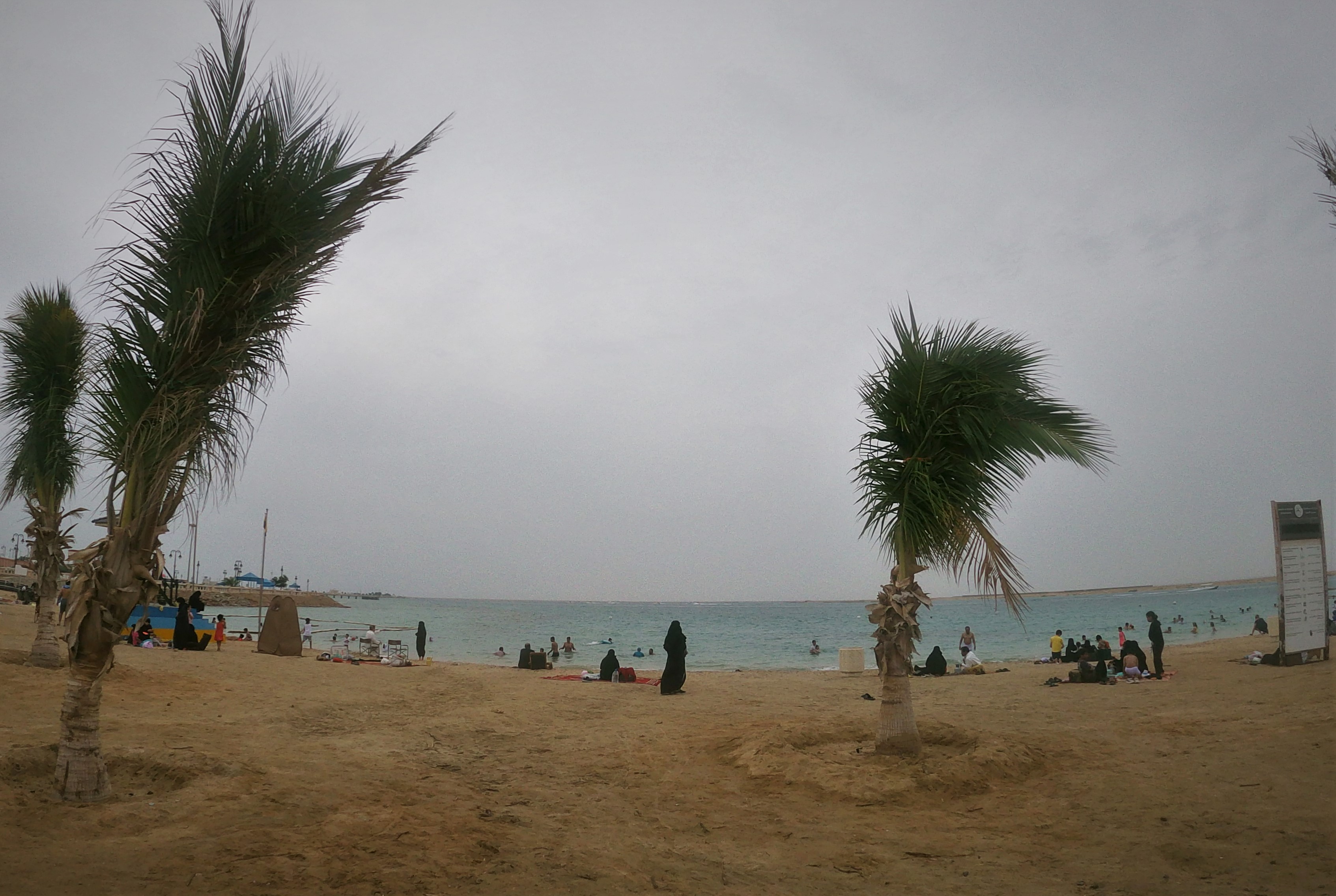 Plaja publica din Yanbu, Arabia Saudita