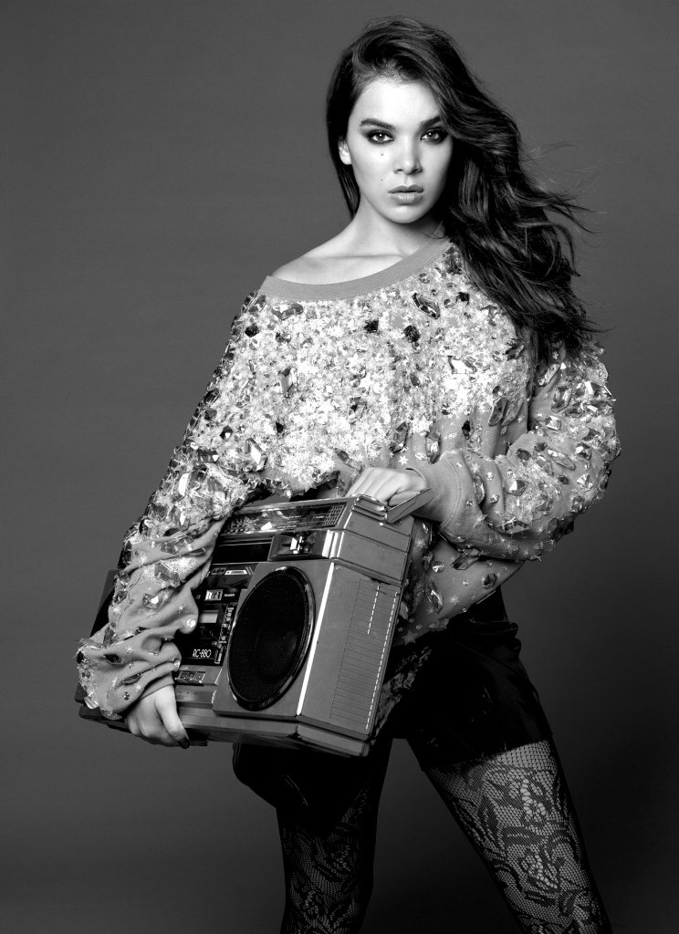 Hailee Steinfeld Fashion Magazine Canada photoshoot