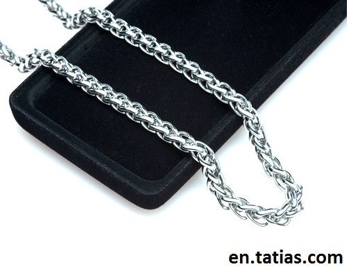 Titanium necklace