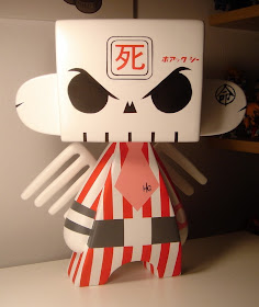 Original Custom Hand Painted 20 Inch Red Striped Skullhead Mad’l Vinyl Figure From 2005 by Huck Gee