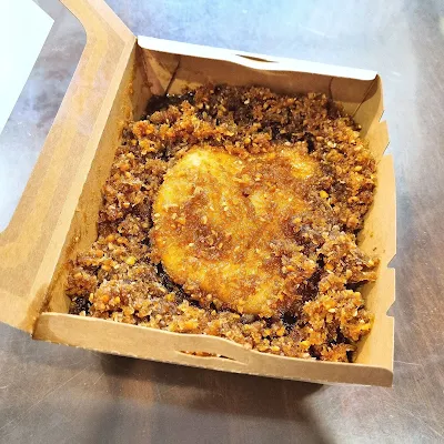 Hainanese Muah Chee by All Things Hainanese - mochi shape