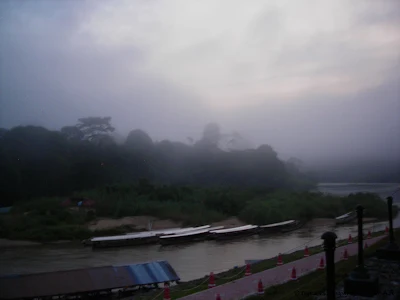 Morning mist at Kuala Tahan