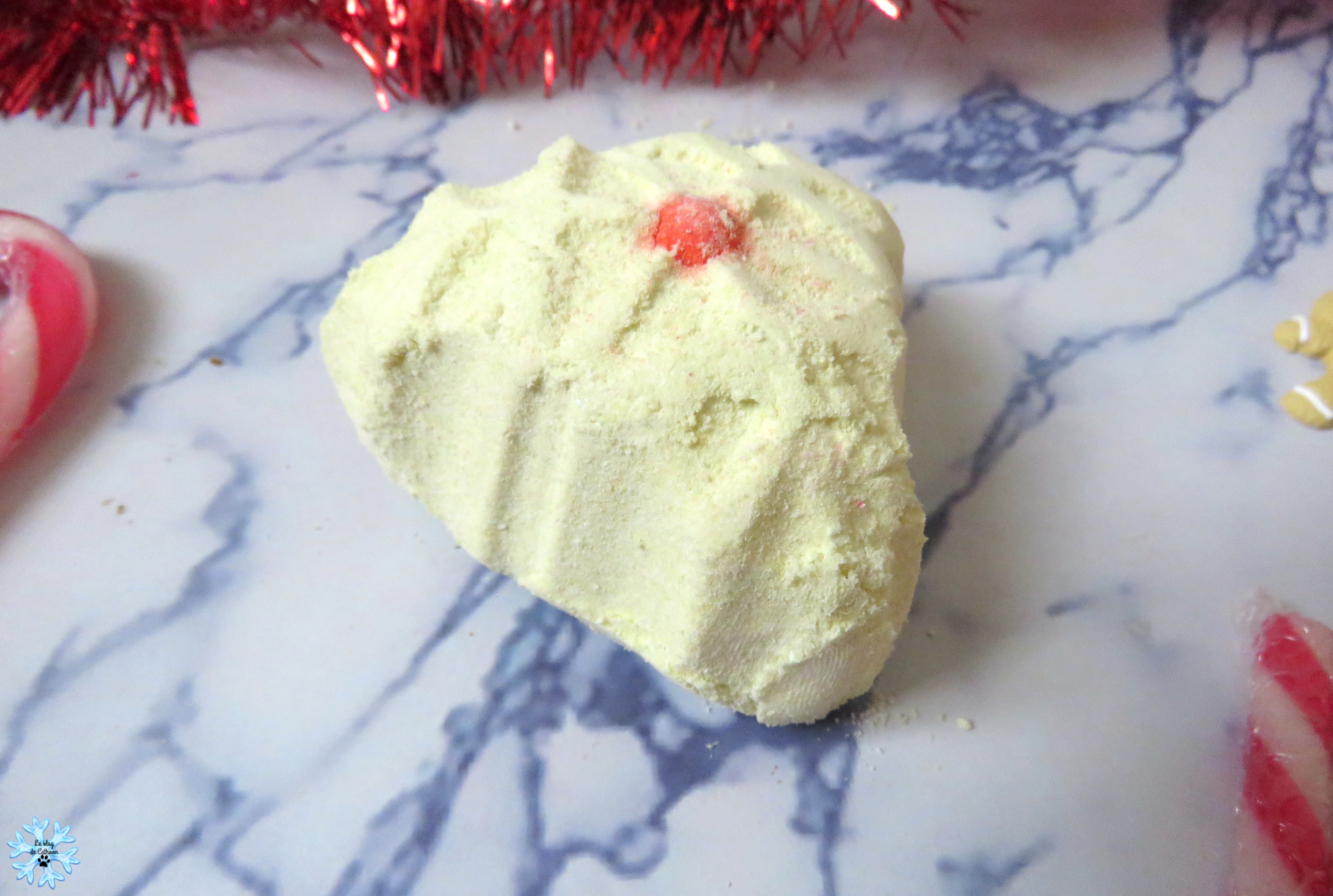 Jolly Holly - Bombe de Douche - Lush