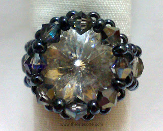 ANEIS DE CRISTAL DE THELMA KORTE
