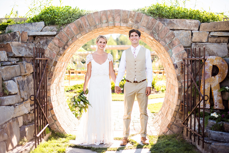 Photography: Marianne Wiest Photography / Coordination & Styling: Joyce Walkup / Videography: Britney Paige Cinematography / Flower & Design: Beargrass Gardens Florals & Events / Dress: Rue de Seine Bridal /