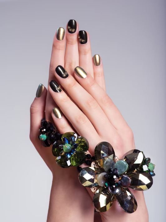 Best Fall Nails Designs and Ideas