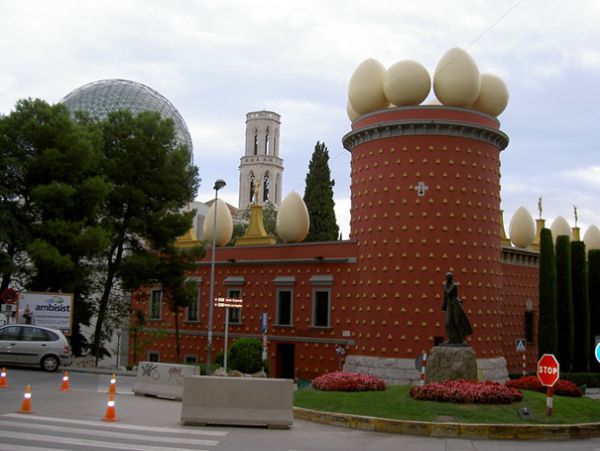  The Torre Galatea Figueras (Spanyol)
