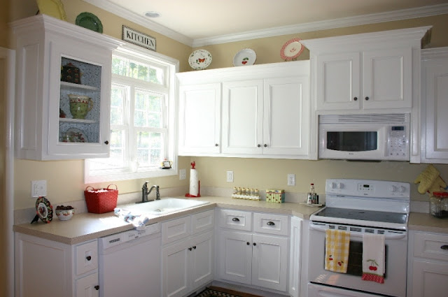 white painted kitchen cabinets with oven ideas