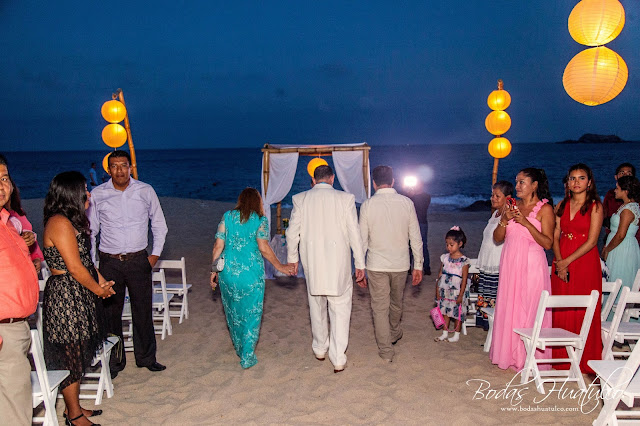 boda en playa, beach wedding, Oaxaca, México, Bodas Huatulco, Wedding Planner