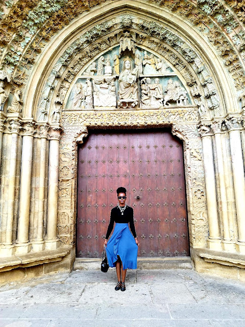 How To Style Your Midi Skirt: Visiting Castillo De Olite