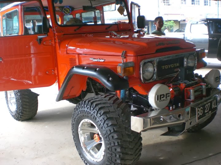 Modifikasi Toyota Hardtop Klasik Offroader