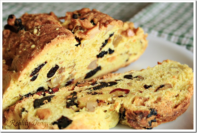 Ciasto bożonarodzeniowe Ziarenka, Dresden Stollen