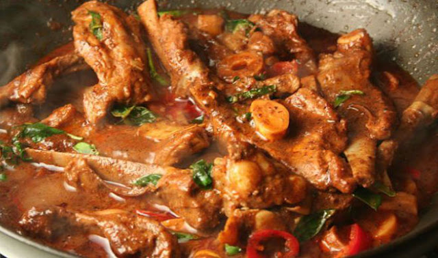 http://www.indianlazizkhana.com/2016/07/tastey-verly-style-mutton-curry-recipe.html