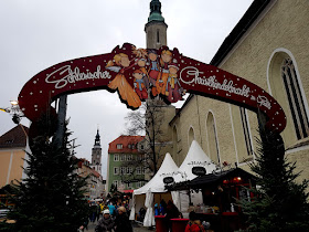 jarmark świąteczny - jarmark bożonarodzeniowy - Śląski Jarmark Bożonarodzeniowy w Görlitz Zgorzelcu - Schlesischer Christkindelmarkt Görlitz -  Śwęta Boże Narodzenie - podróże z dzieckiem