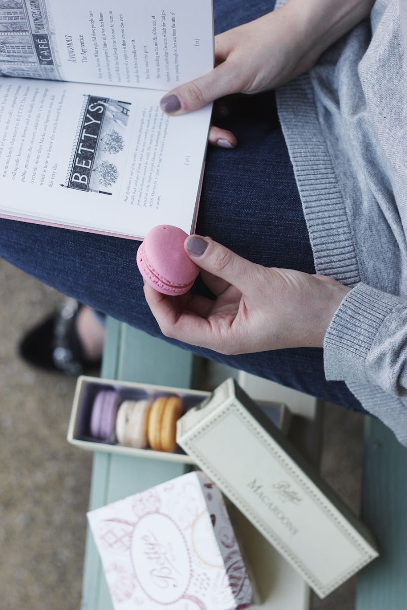 bettys tea rooms macaroons