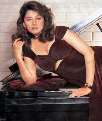 Madhuri Dixit Hot and Sexy Brest Exposing