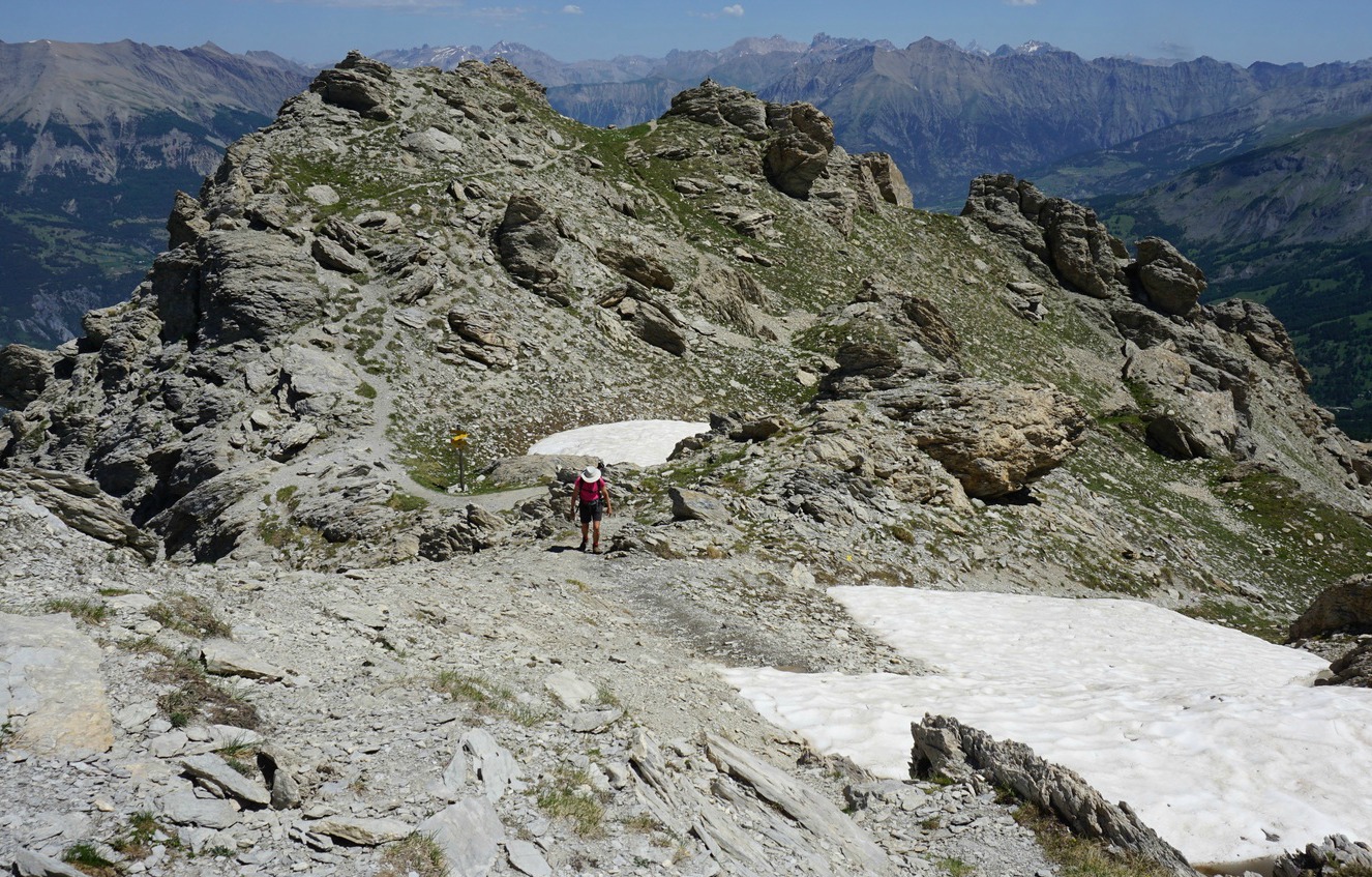 Last 10m climb to Chapeau de Geandarme summit