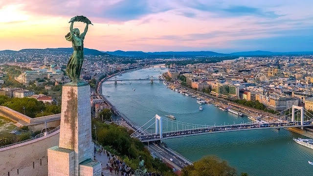 SUGCON - Budapest view