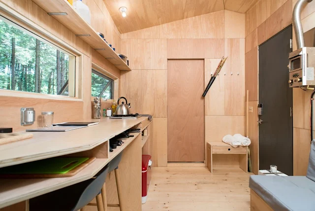 minimalist tiny house cabin