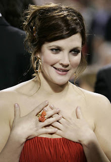 Drew Barrymore Hairstyle Photo Gallery