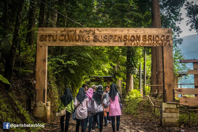 Jembatan Gantung Situgunung