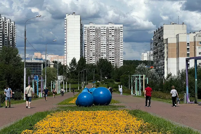 бульвар Дмитрия Донского