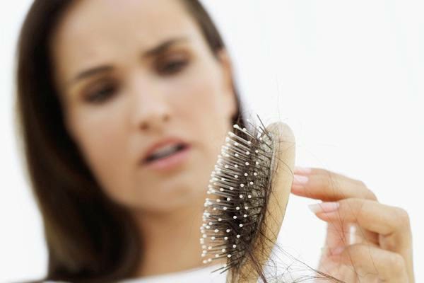 Rambut Rontok? Ini Beberapa Faktor Penyebabnya