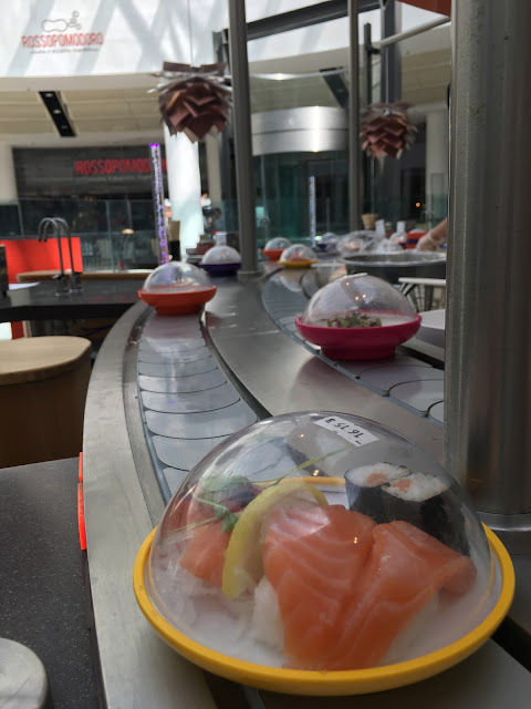 Yo! Sushi conveyer belt