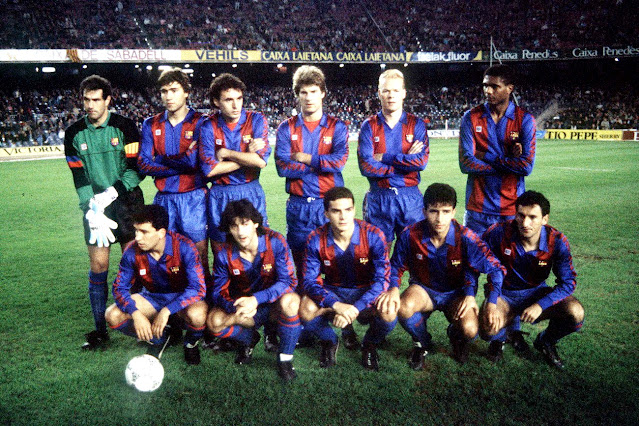 📸F. C. BARCELONA 📆23 noviembre 1989 👥Zubizarreta, Julio Salinas, Serna, Michael Laudrup, Ronald Koeman, Aloísio. 👥Eusebio, José Mari Bakero, Amor, Luis Milla, Beguiristain. F. C. BARCELONA 1 🆚 A. C. MILAN 1 Resultado eliminatoria: AC MILAN 2 🆚 FC BARCELONA 1 Jueves 23/11/1989, 21:00 horas. XIV Supercopa de Europa, partido de ida. Barcelona, Nou Camp: 70.000 espectadores. GOLES: ⚽0-1: 44’, Marco Van Basten. ⚽1-1: 67’, Guillermo Amor.