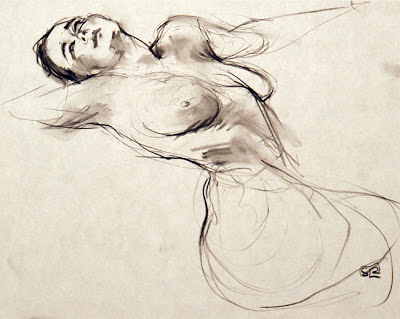 life drawing gesture, charcoal on paper, Shannon Reynolds 2012