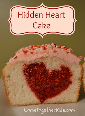 valentines cake, cake with a heart inside