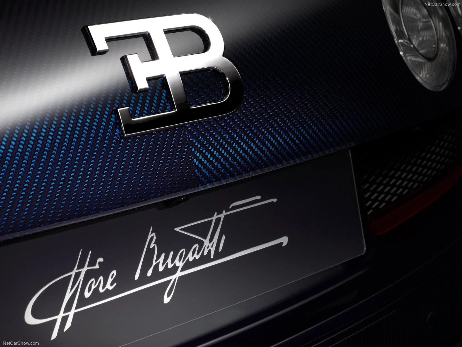 Hình ảnh siêu xe Bugatti Veyron Ettore Bugatti 2014 & nội ngoại thất