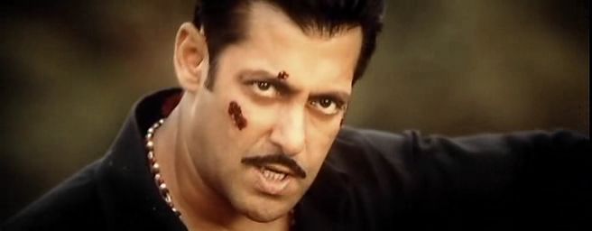 Screen Shot Of Hindi Movie Dabangg 2 (2012) Download And Watch Online Free at worldfree4u.com